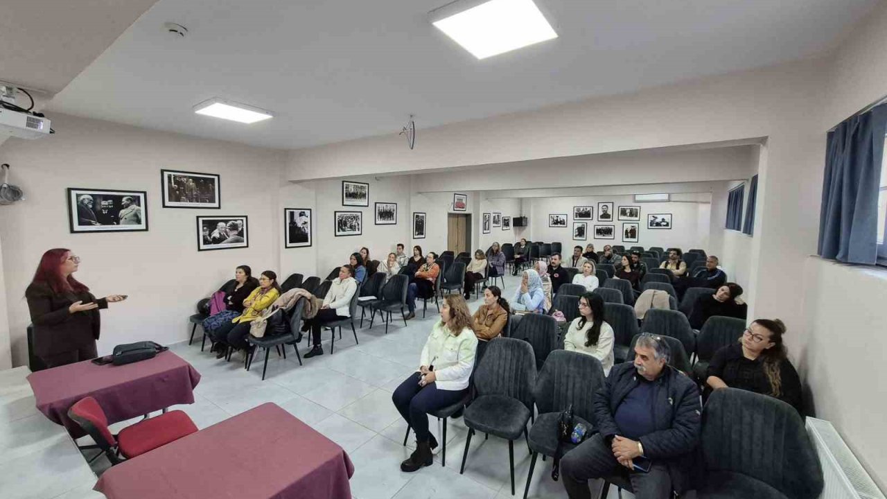 Öğretmenlere yönelik diyabet farkındalık eğitimi başarıyla tamamlandı
