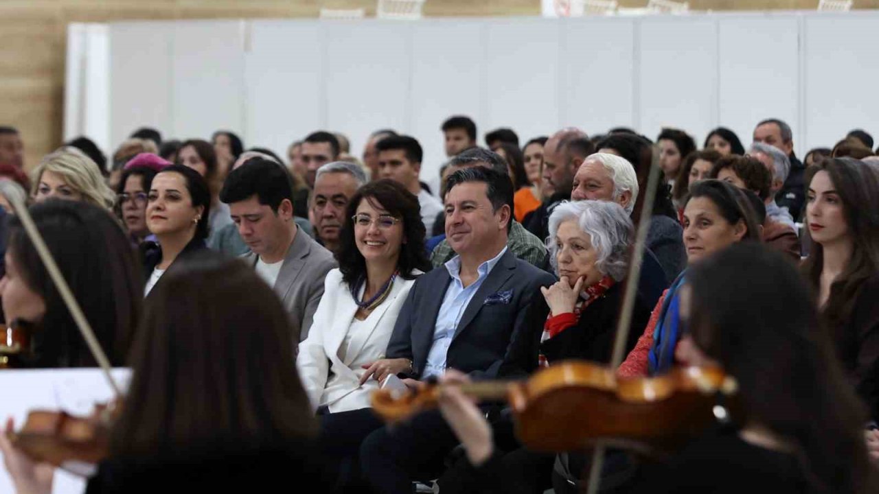 Prof. Dr. Türkan Saylan konser ve söyleşiyle anıldı