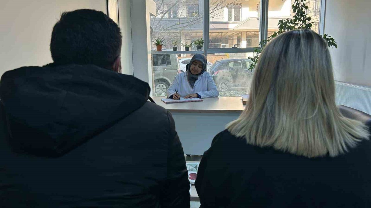 Van’da aile danışmanlığıyla evlilikler kurtuluyor