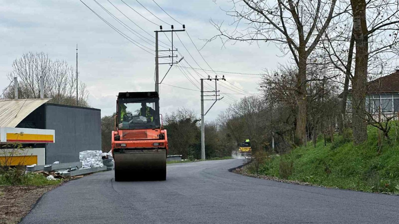 Söğütlü’nün ulaşım ağı güçleniyor