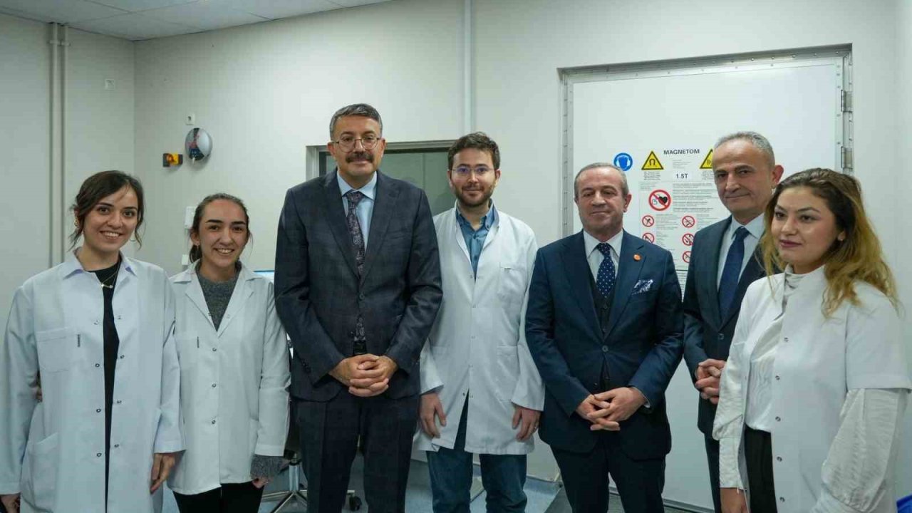 Hakkari’de MR cihazı hizmete alındı