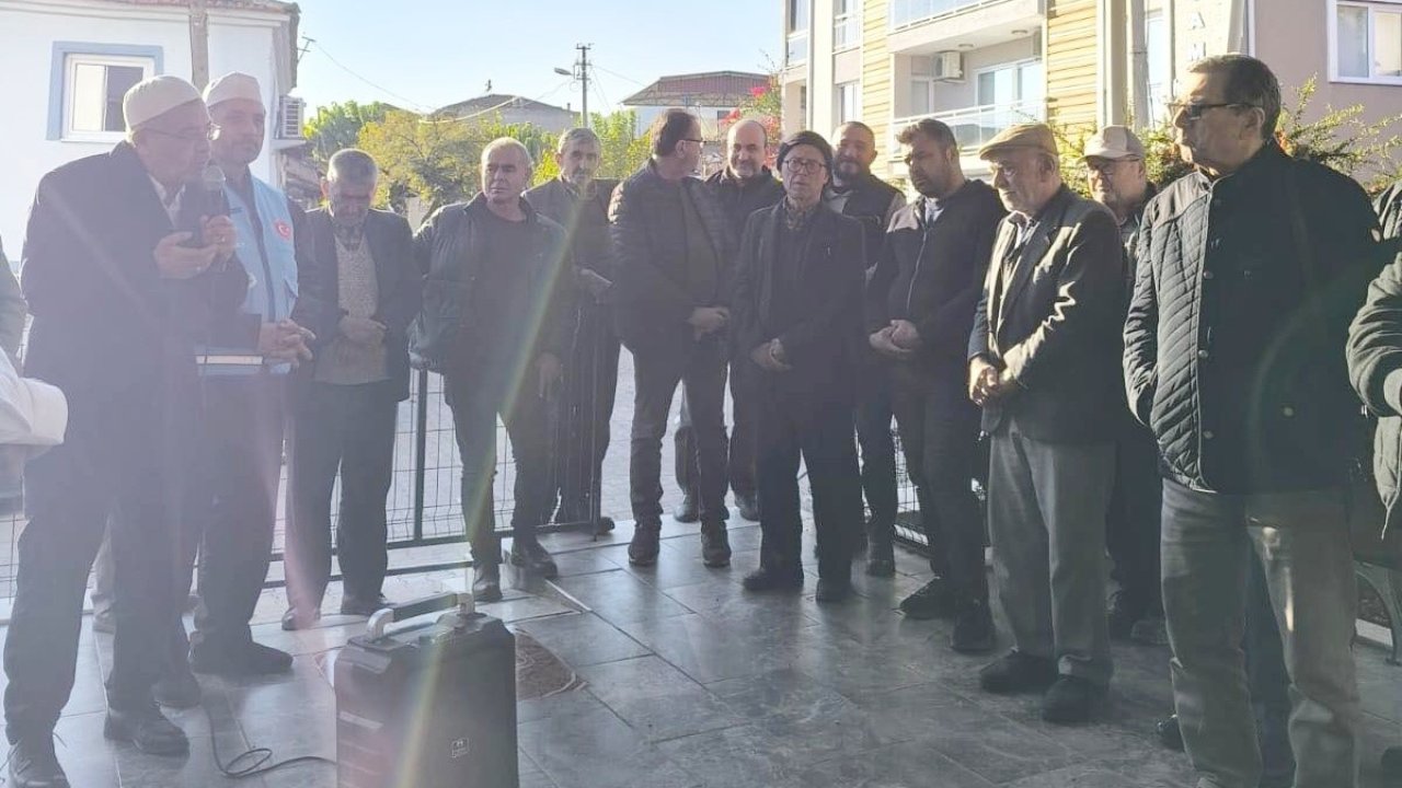 Sultanhisar’da umre yolcuları dualarla kutsal topraklara uğurlandı