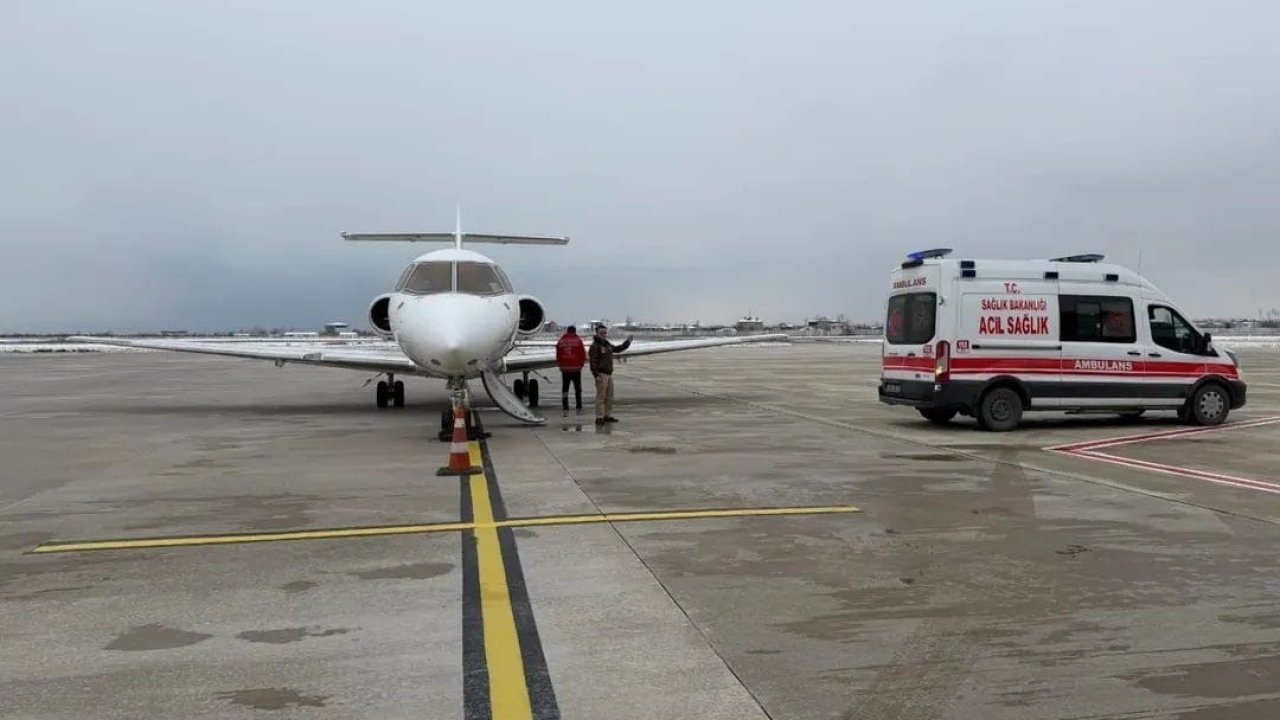 Yenidoğan bebek uçak ambulansla Konya’ya sevk edildi