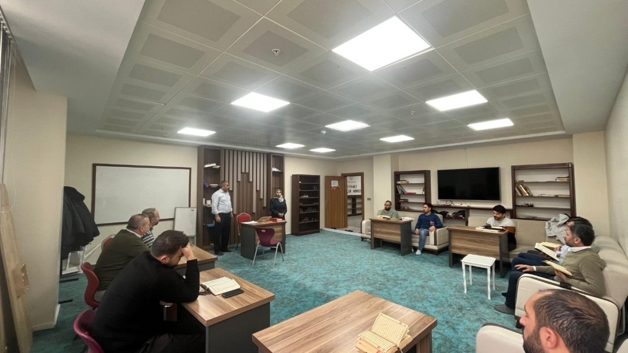 Kütahya İl Müftülüğü’nde Hizmet İçi Eğitim Kursları sürüyor