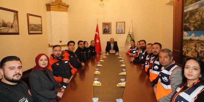 Kars'ta AFAD personeline kuruluş yıl dönümü kutlaması