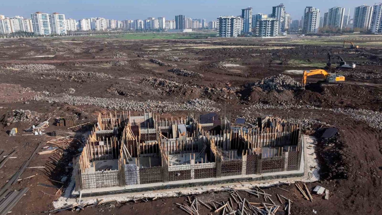 211 bin metrekarelik Mezopotamya Kent Parkında çalışmalar devam ediyor