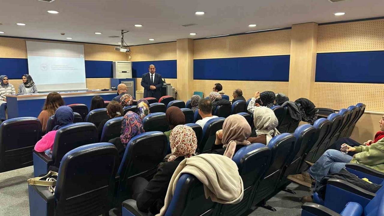 Elazığ’da sağlıkçılara seminer verildi