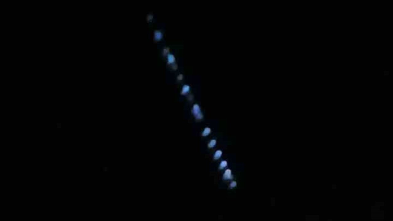 Elon Musk’ın ‘Starlink uydu zinciri’ Erzincan semalarında görüldü