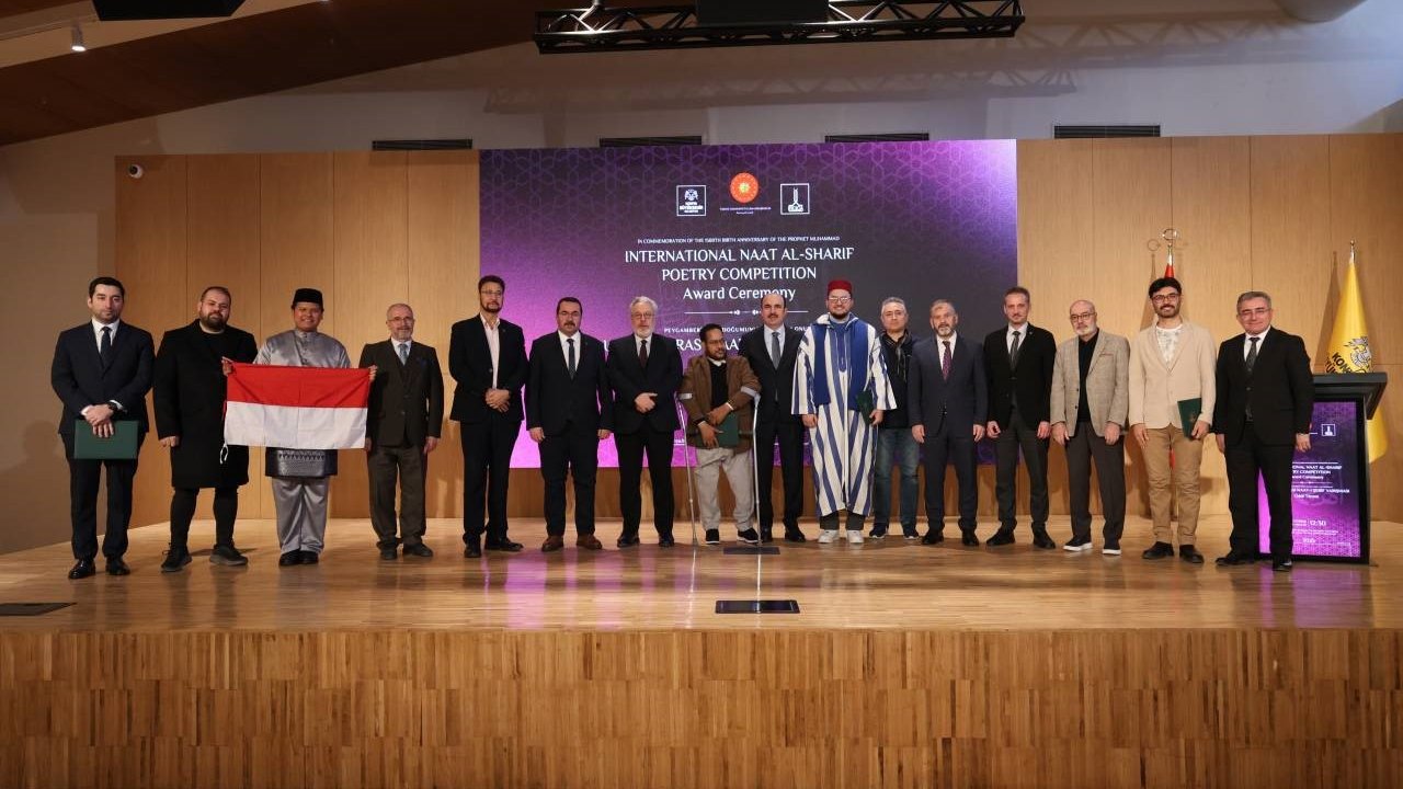 Yaşar Bayar’a anlamlı ödül