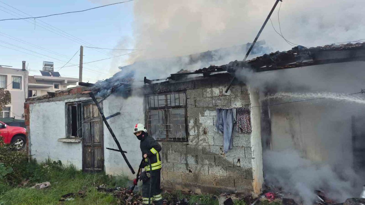 Fethiye’de ev yangını: 1 yaralı