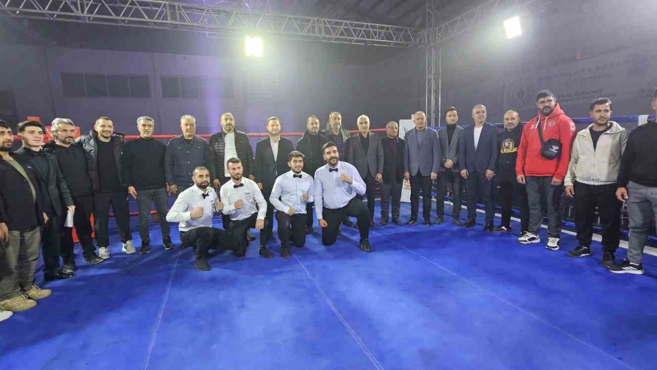 Tatvan’da Uluslararası Muaythai Şampiyonası düzenlendi