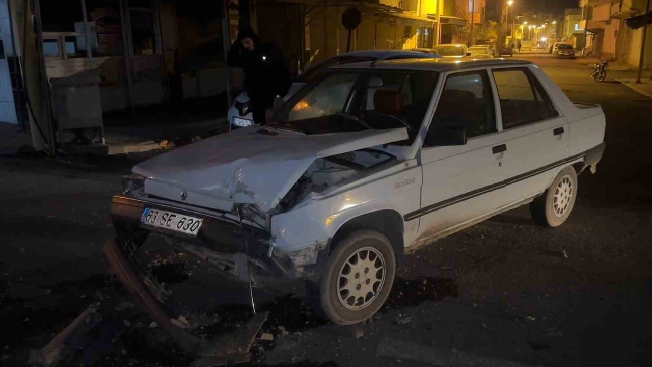 Şanlıurfa’da otomobiller çarpıştı
