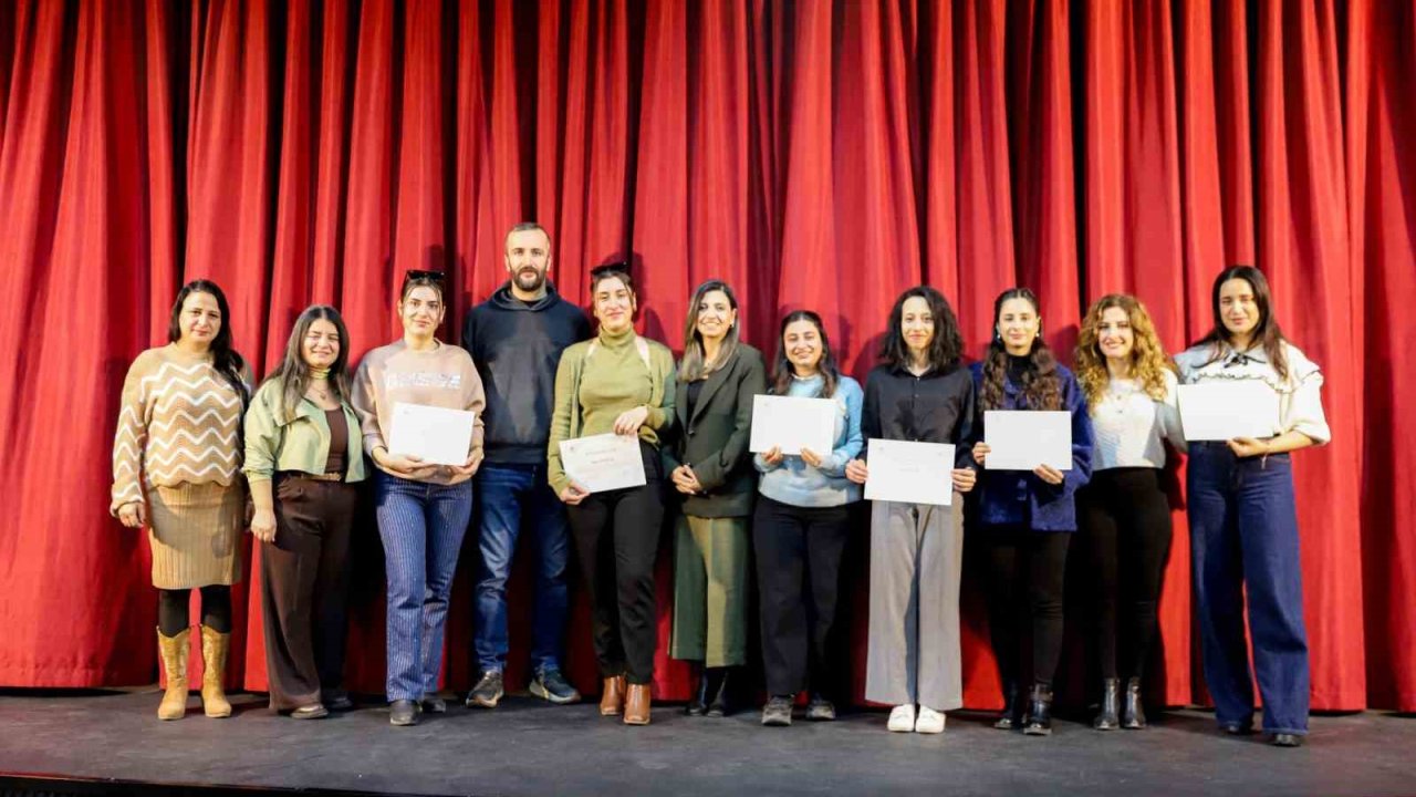 Kadınlara yönelik dijital eğitim programı tamamlandı