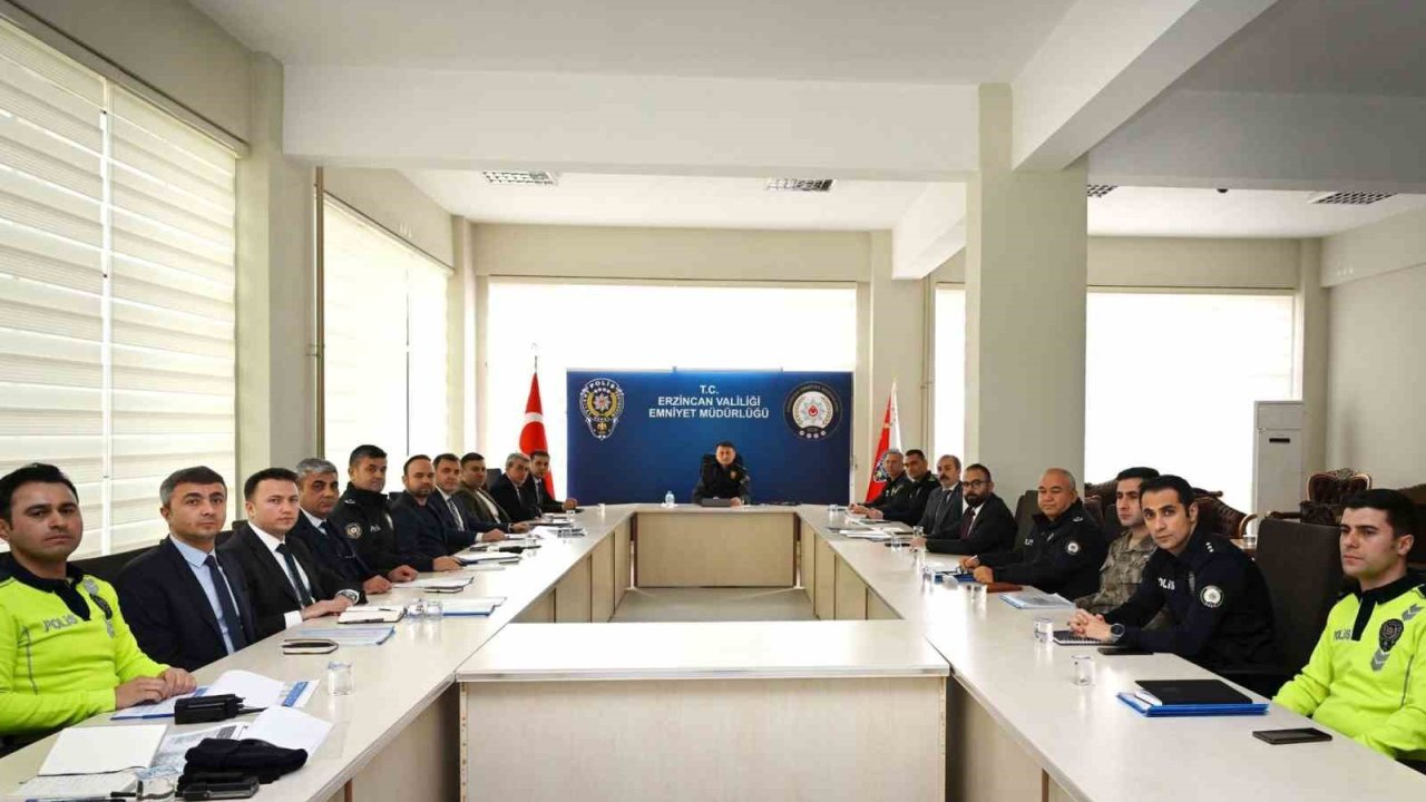 Erzincan’da yeni yıl tedbirleri masaya yatırıldı