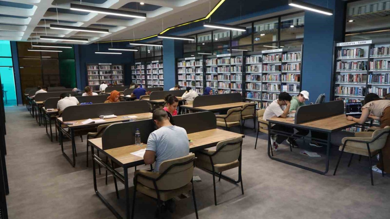 Çayırova’daki kütüphanelere 2025 yılında 91 bin ziyaretçi