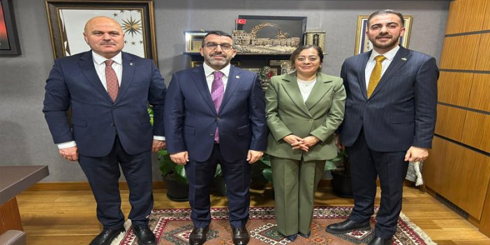 AK Parti Kars Teşkilatı Meclis'te
