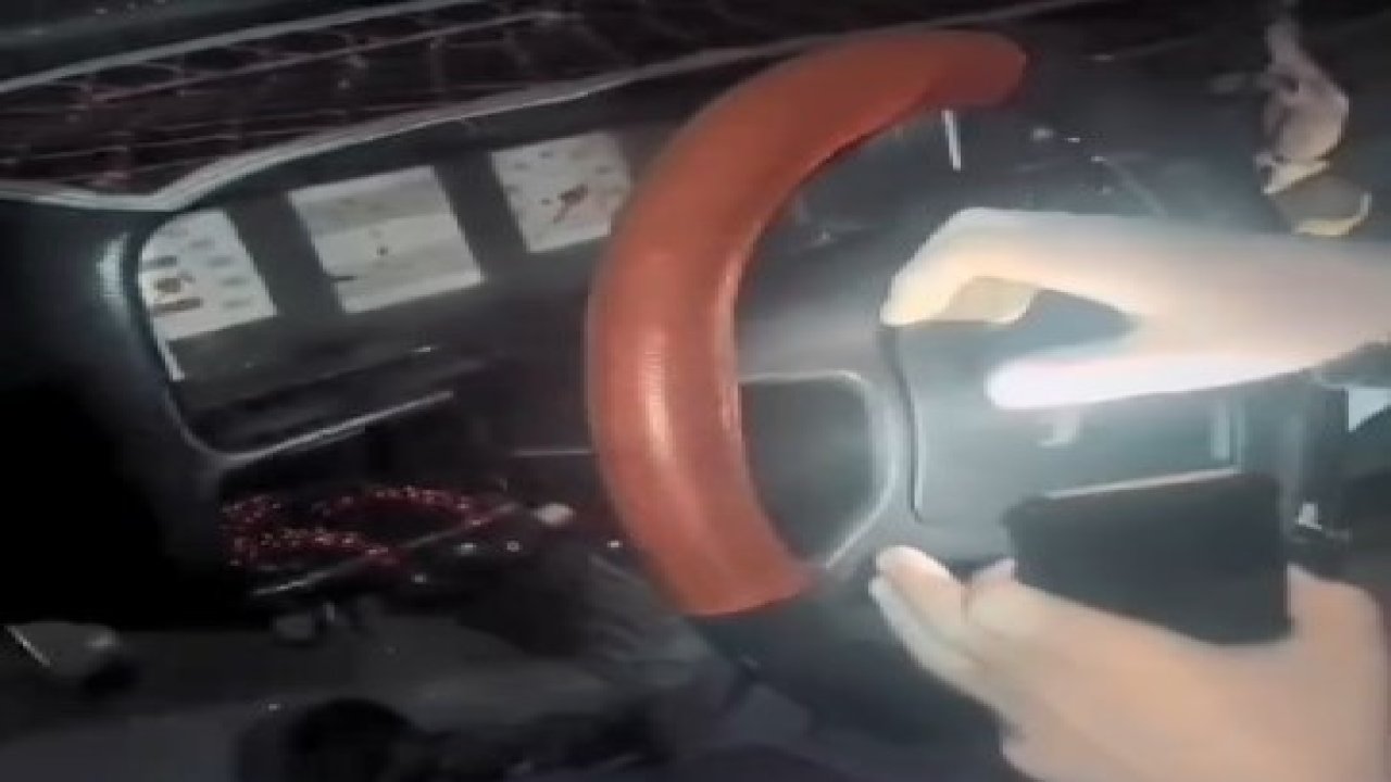 Tofaş otomobili uyuşturucu zulası yaptılar