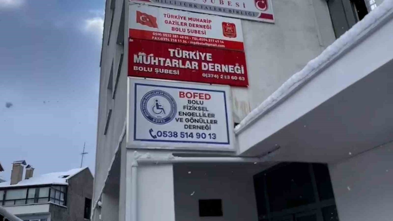 Bolu’da hırsızlar, engelliler derneğinin masa ve sandalyesini çaldı