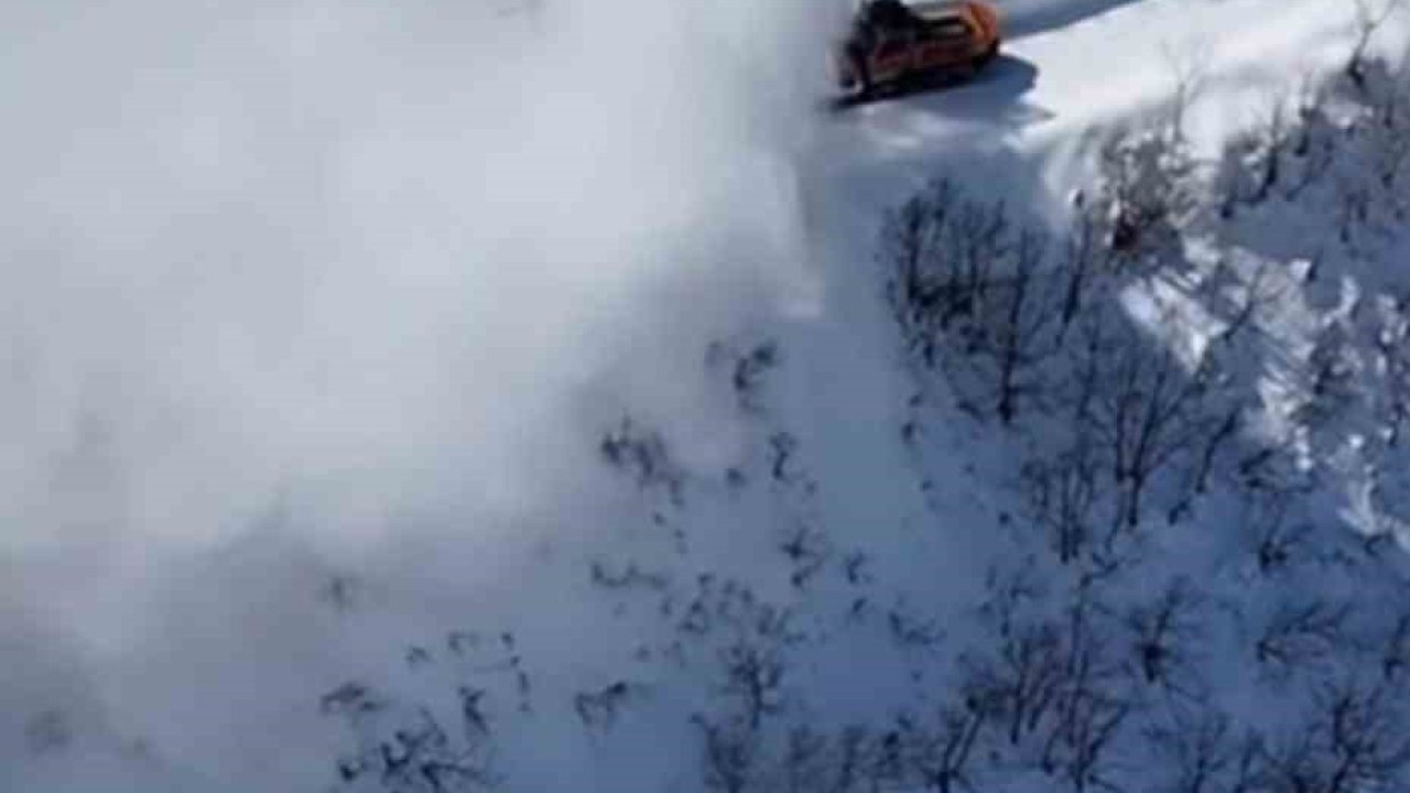 Tunceli’de 135 köy yolu ulaşıma kapandı, ekiplerin çalışması sürüyor