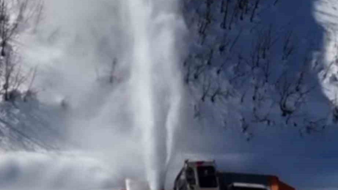 Tunceli’de 96 köy yolu ulaşıma açıldı, 39 köy yolunda çalışmalar sürüyor