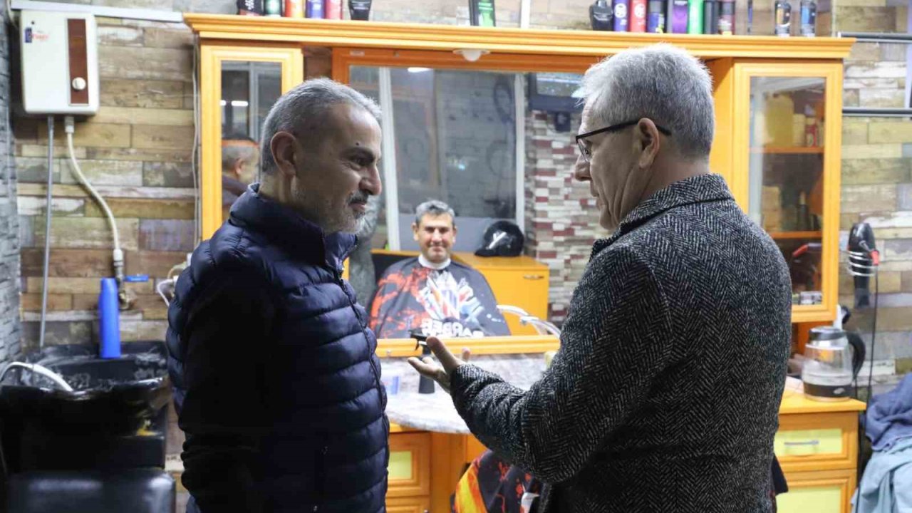 Başkan Tetik’ten Nazilli esnafına yeni yıl kutlaması