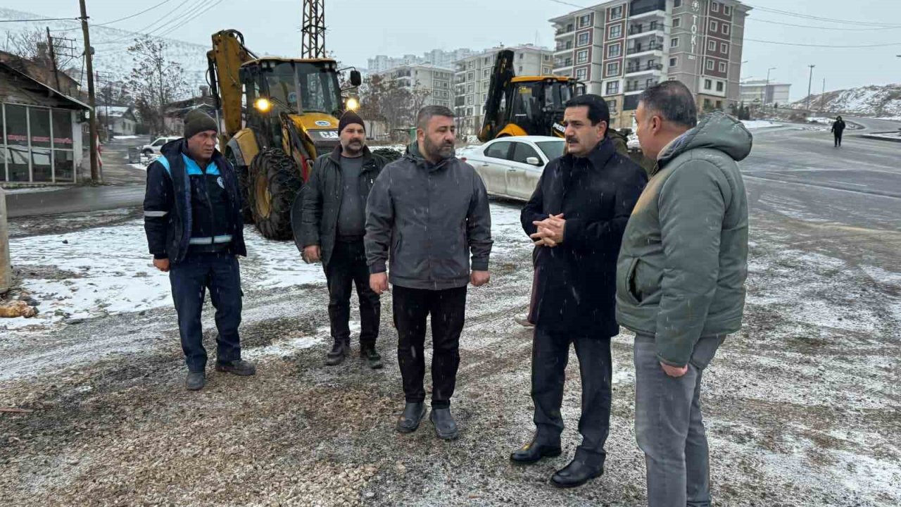 Battalgazi’de Başkan Taşkın ekiplerle birlikte sahada