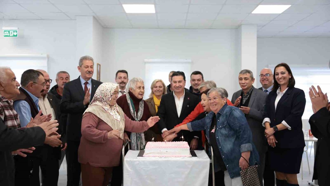 Başkan Aras’tan Yaşamevi’ni mutlu eden ziyaret