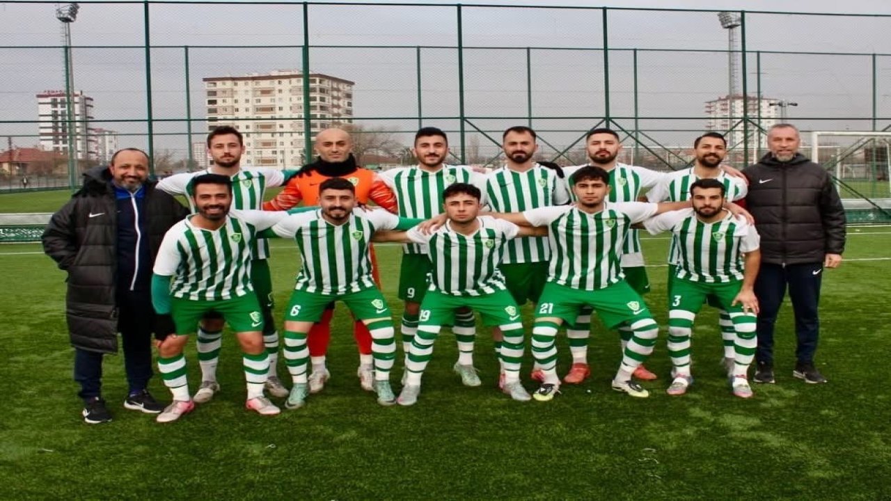 Lider Şekerspor farklı kazandı