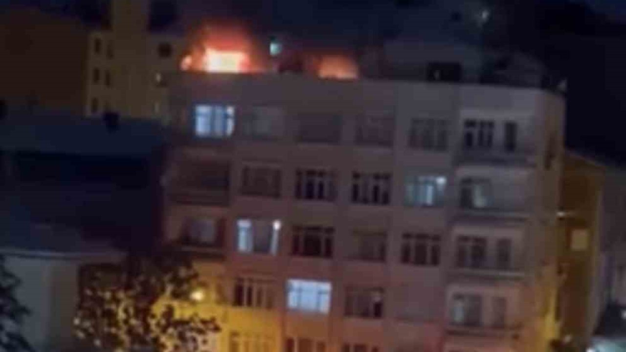 Elazığ’da teras katında yangın