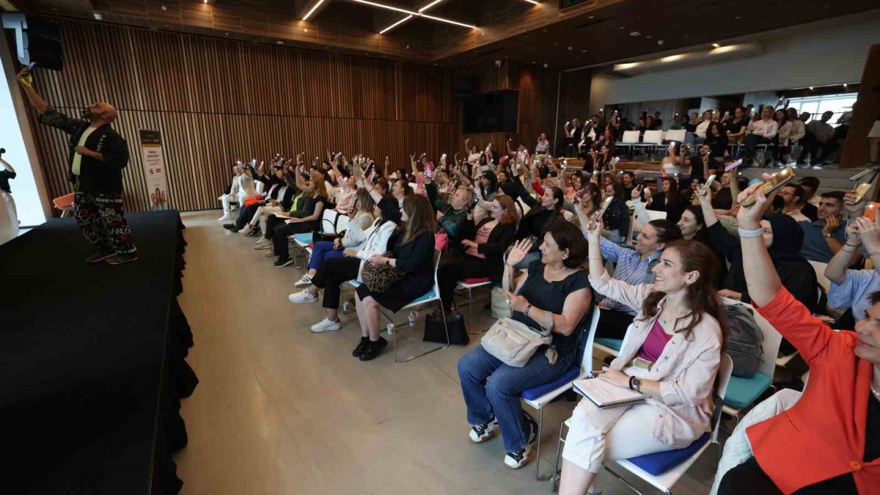 İzQ’dan rekor yılı: 2025’te 800 aktif üye, 16 bin 500 katılımcı