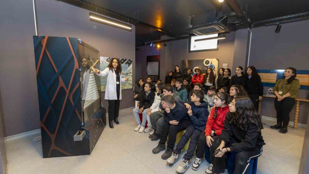 Matematik evi bir yılda binlerce öğrenciyi ağırladı