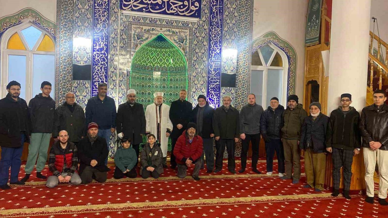 Evliya Çelebi Camii’nde sabah namazı buluşması gerçekleştirildi