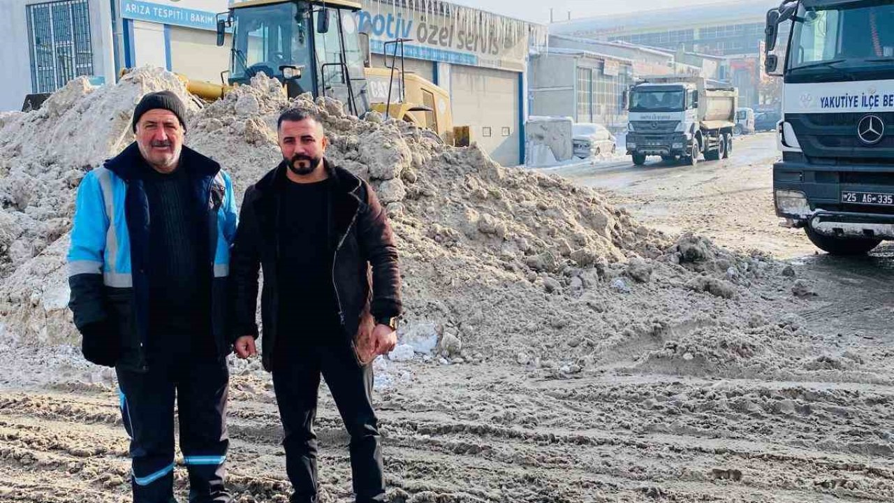 Emre Akdoğan sahada, esnaf rahatta: Sanayide kar engeli aşıldı