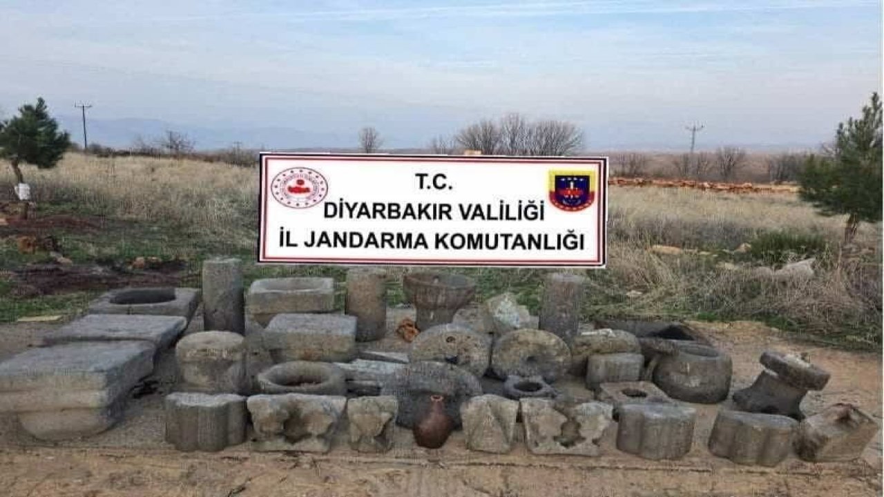 ’Anadolu Mirası Operasyonu’nda 36 adet tarihi obje ele geçirildi