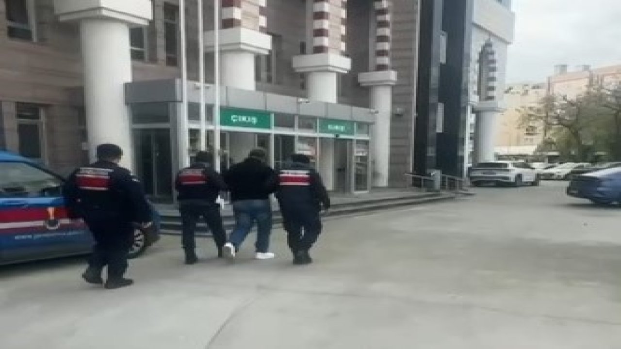 Kuşadası’nda altın bilezik hırsızı yakalandı