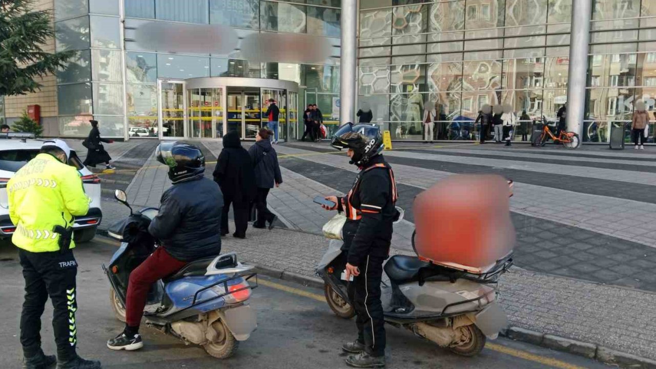 Polis ekiplerince 205 motosiklet ve motorlu bisiklet sürücüsü denetlendi