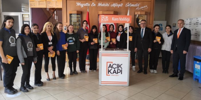 Kars’ta Açık Kapı’dan vatandaş odaklı hizmet