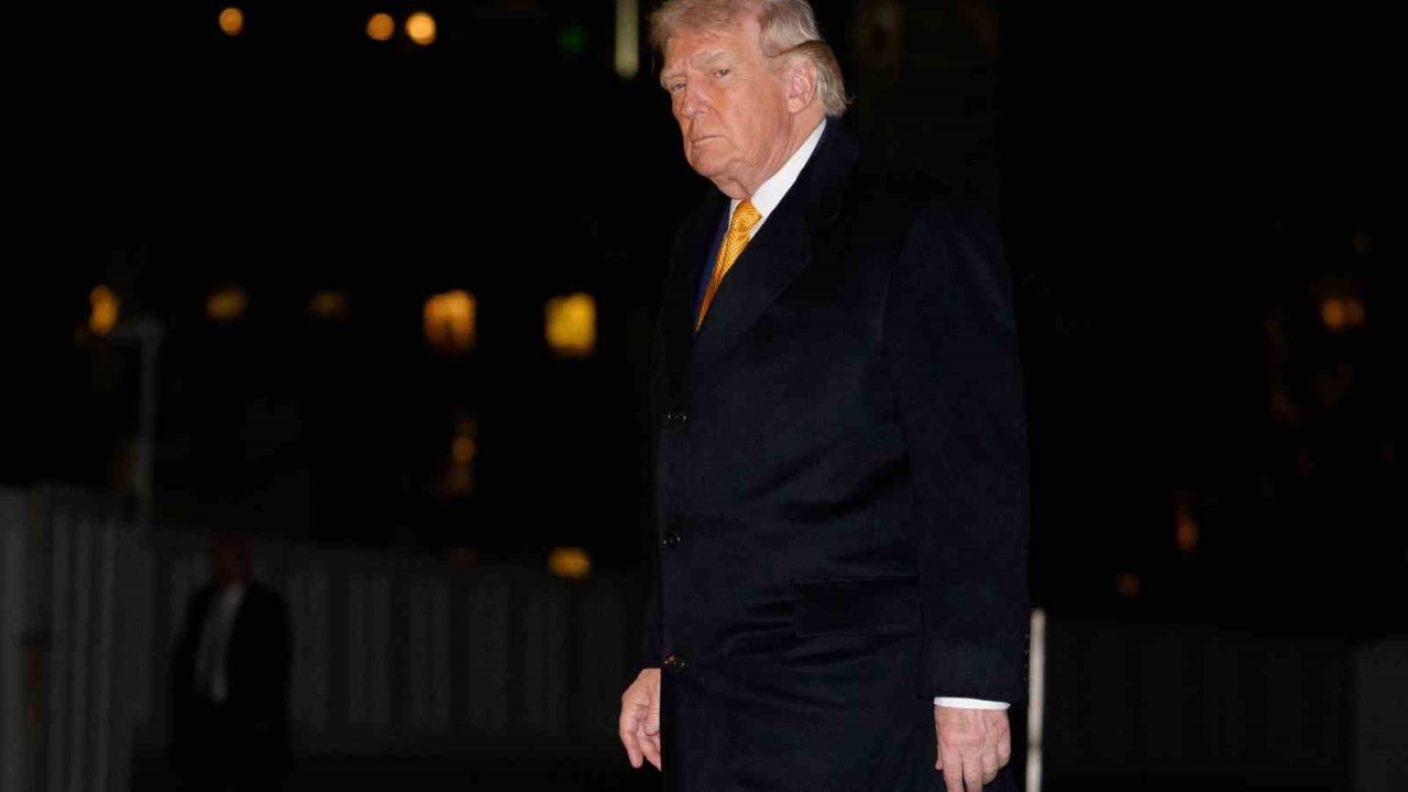 Trump’tan ABD’nin Venezuela üzerindeki kontrolünün "yıllarca" sürebileceği mesajı