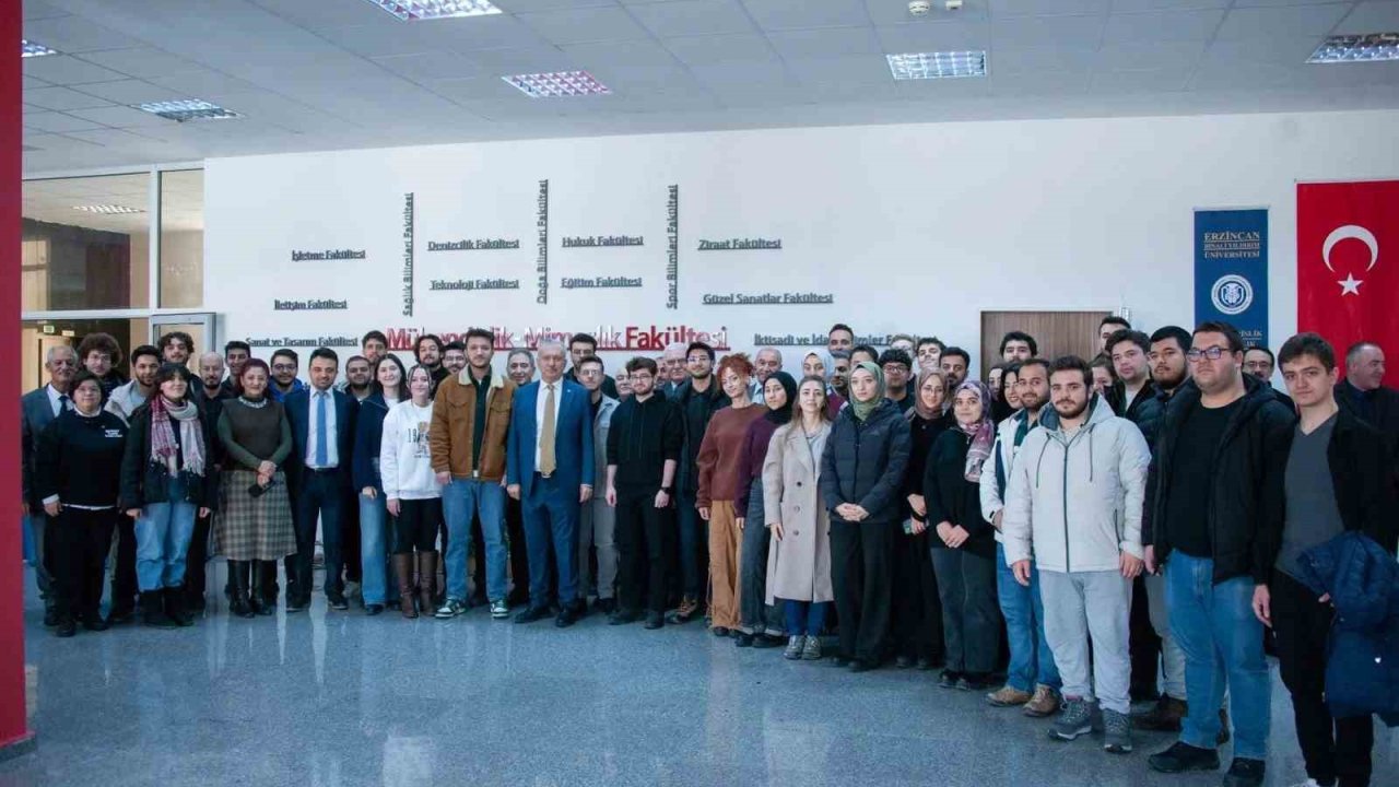 Mühendislik Mimarlık Fakültesinde rektör-öğrenci buluşması