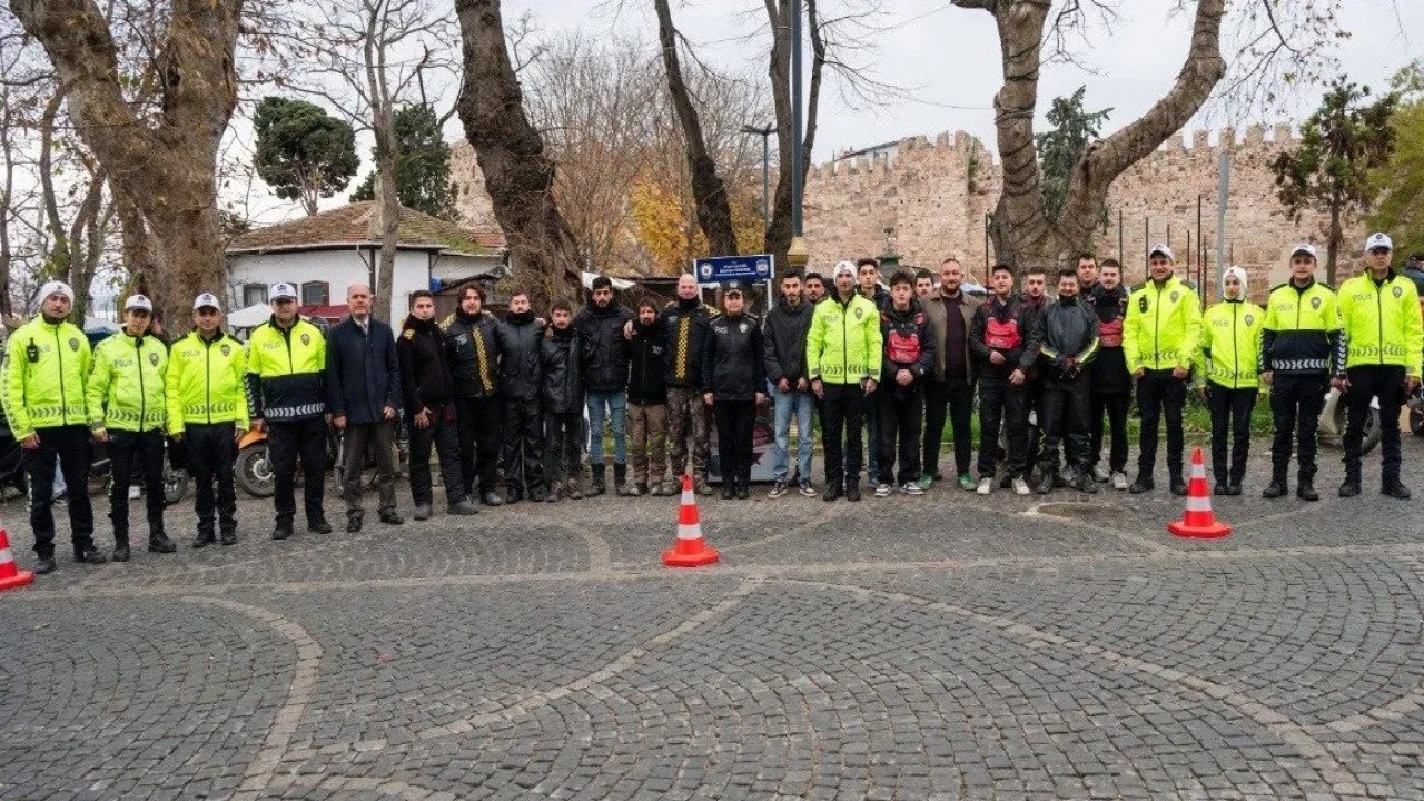Sinop’ta motosikletli kuryelere hayat kurtaran uyarılar