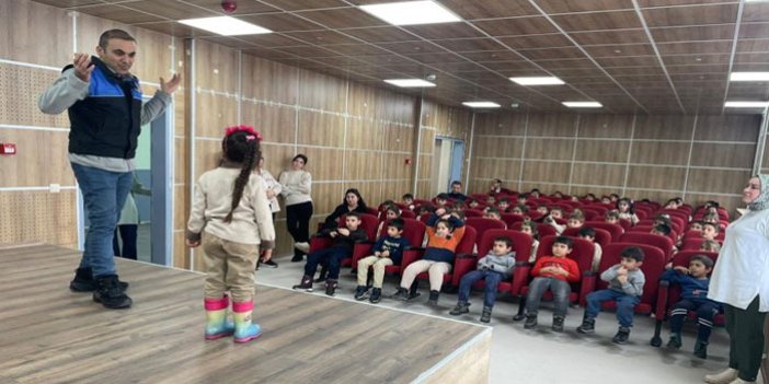 Kars’ta öğrencilere polislik mesleği tanıtıldı