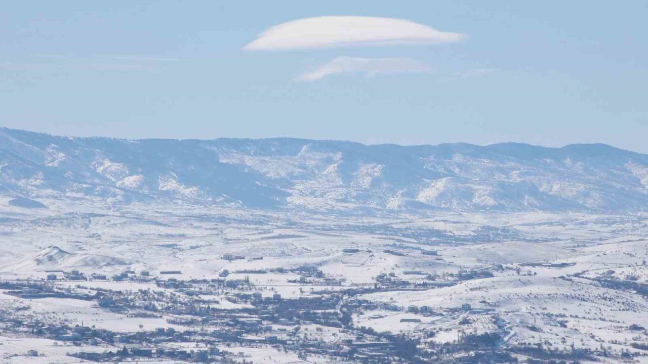 Elazığ’da mercek bulut şöleni