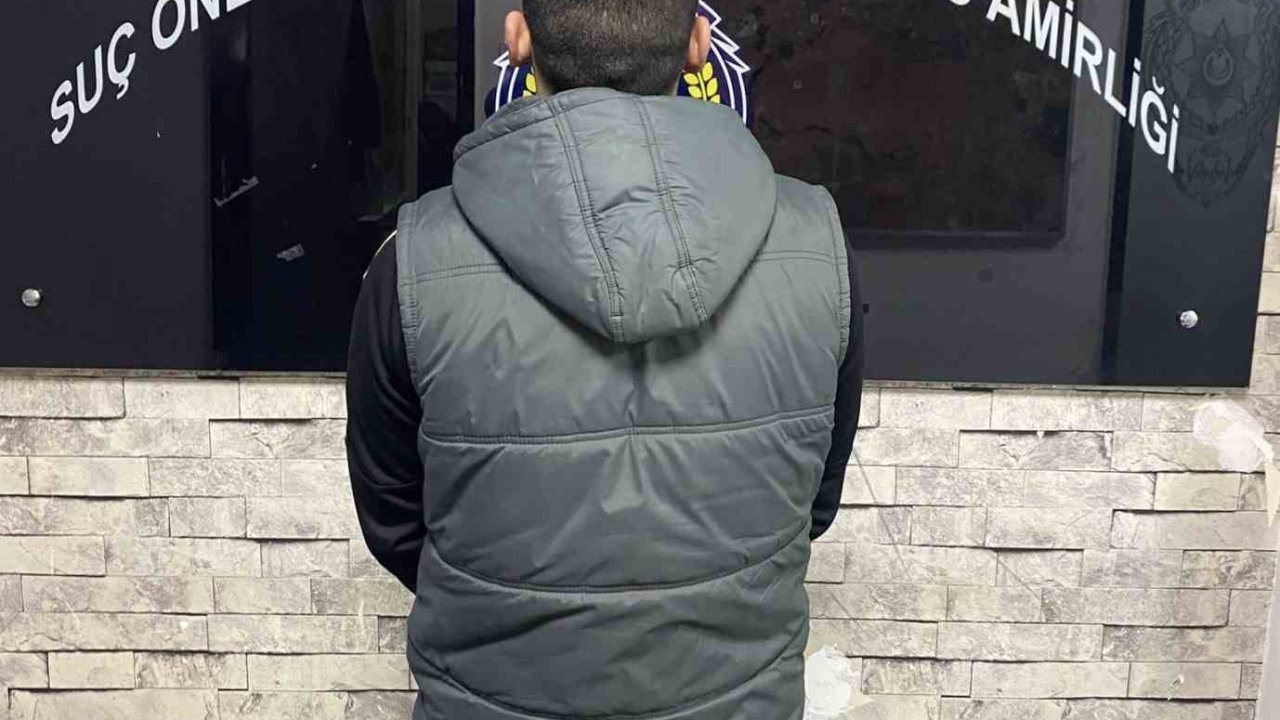 Gaziantep’te yağma suçundan 12 yıl cezayla aranan şahıs yakalandı