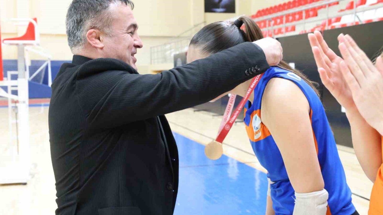 Bilecik’te voleybol grup müsabakaları tamamlandı