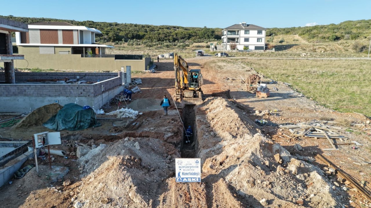 Aydın Büyükşehir Belediyesi’nin Didim’de altyapı çalışmaları sürüyor