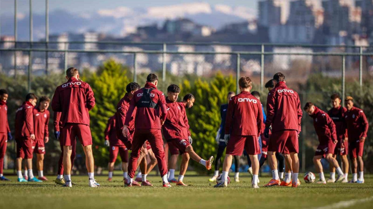 Trabzonspor, kupada 3 puanla moral bulmak istiyor