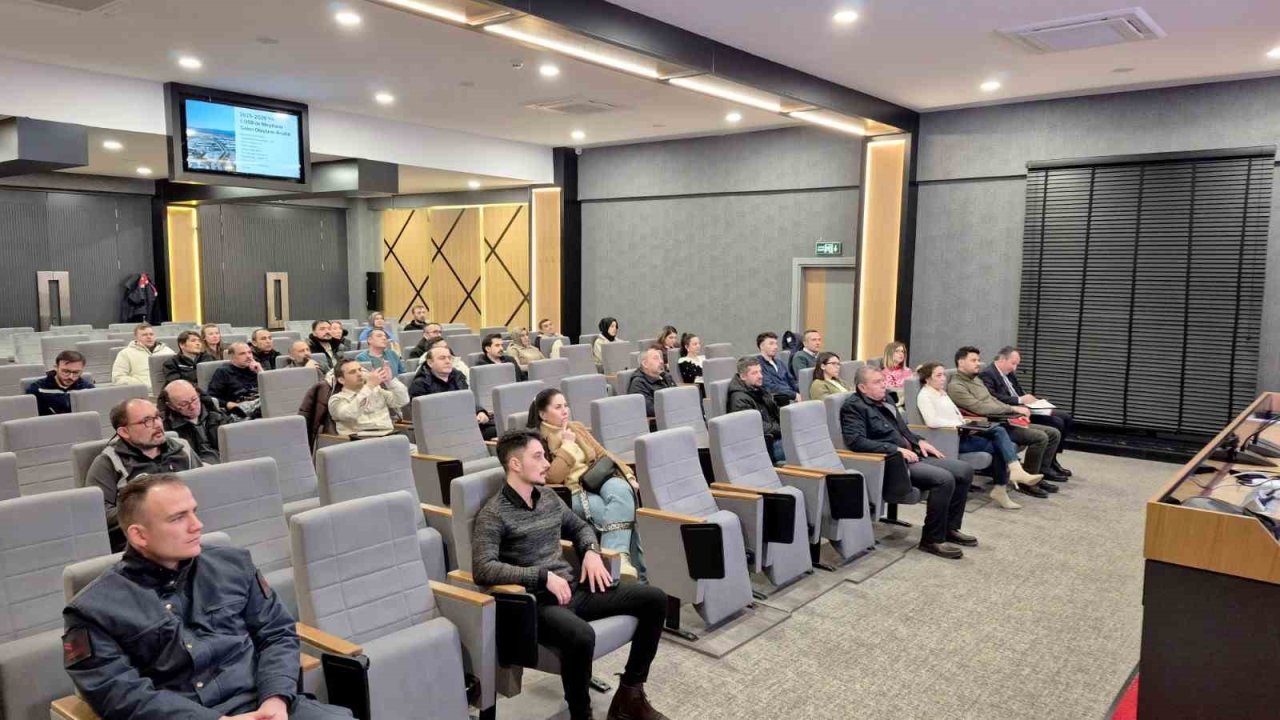 Kütahya OSB yatırımcılarına jandarmadan bilgilendirme semineri