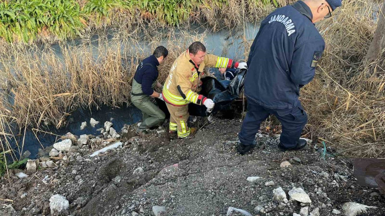 Kayıp olarak aranan yaşlı adam dere yatağında ölü bulundu
