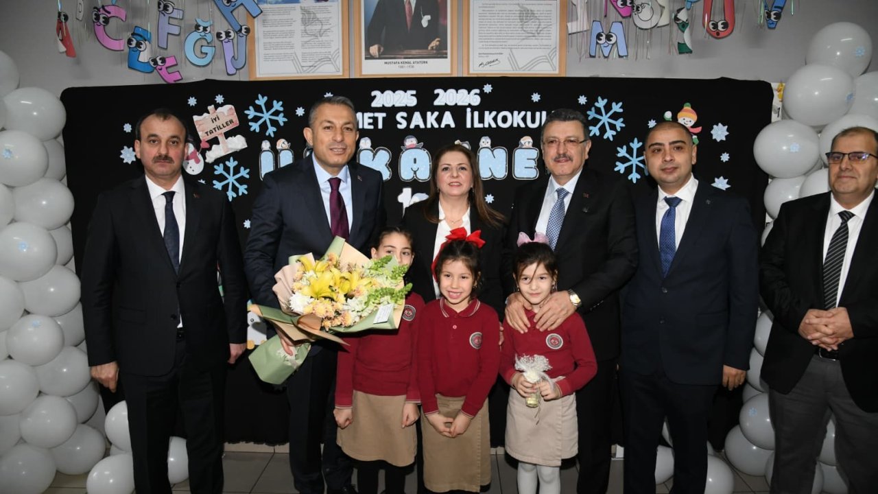 Başkan Genç, öğrencilerin karne heyecanına ortak oldu