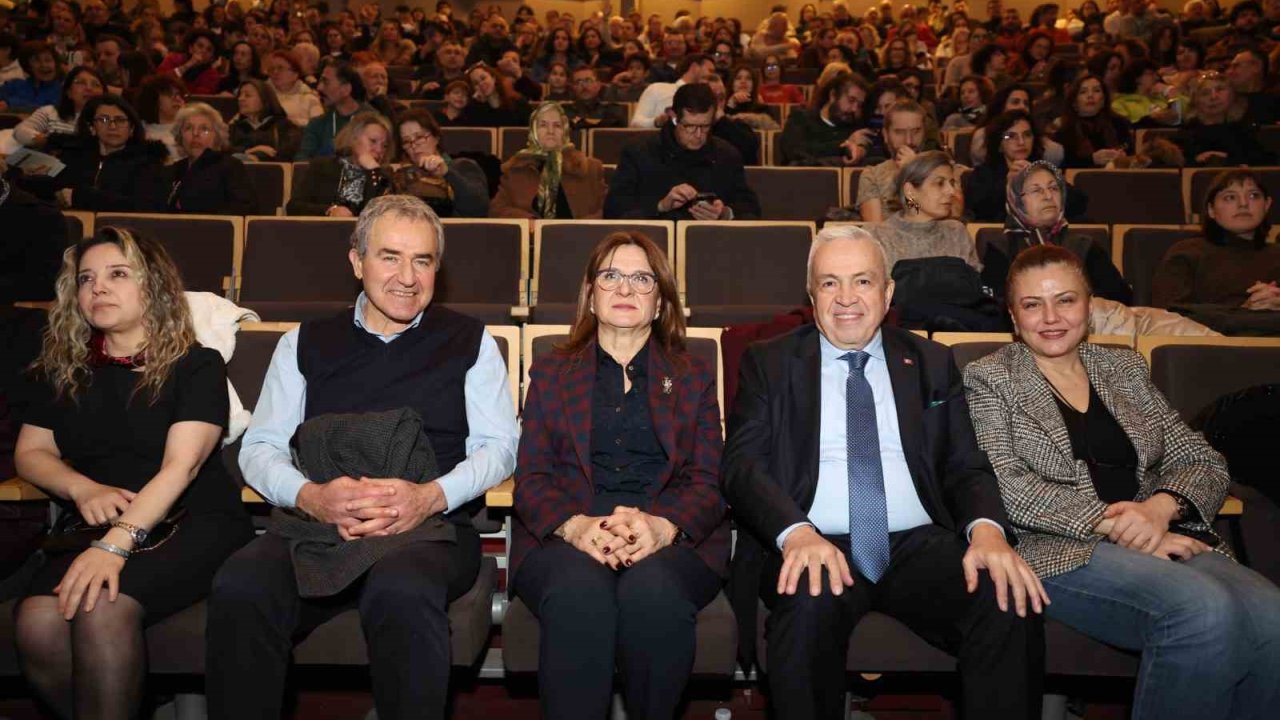 Nâzım Hikmet 124. yaşında Nilüfer’de konserle anıldı